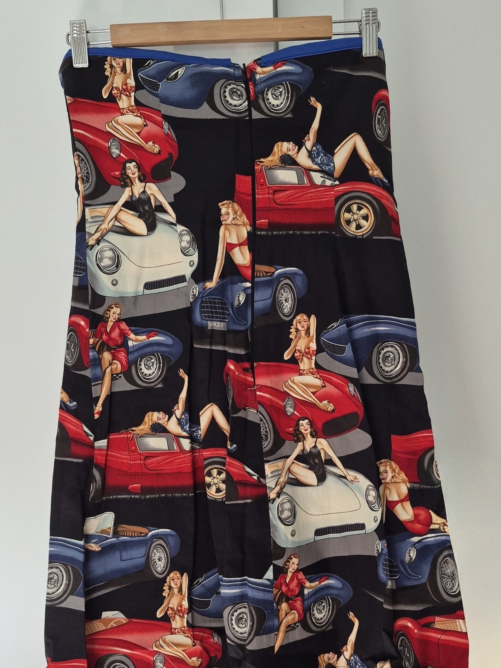Pin-up Strapless Mini Dress - Picture 3 of 4